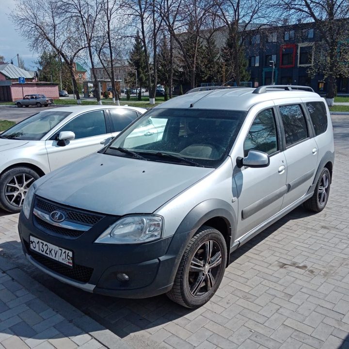 Lada Largus 2019 — фото организатора